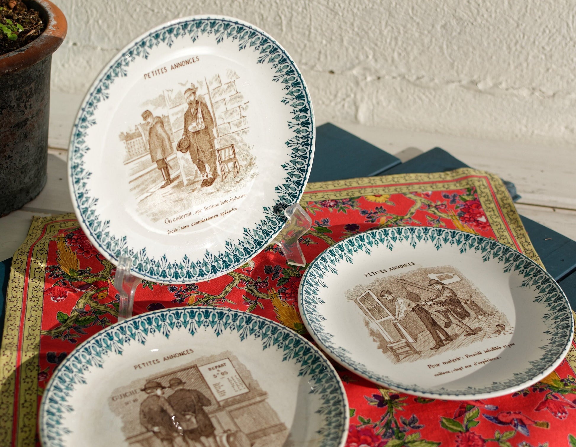 French Ironstone Talking Plate Petites Announces DIGOIN & SARREGUEMINES Terre de fer