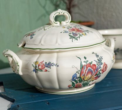 French Ironstone Soup Tureen Soupiere VIEUX STRASBOURG Villeroy & Boch Mettlach Made in France Saar Economic Union 1562 