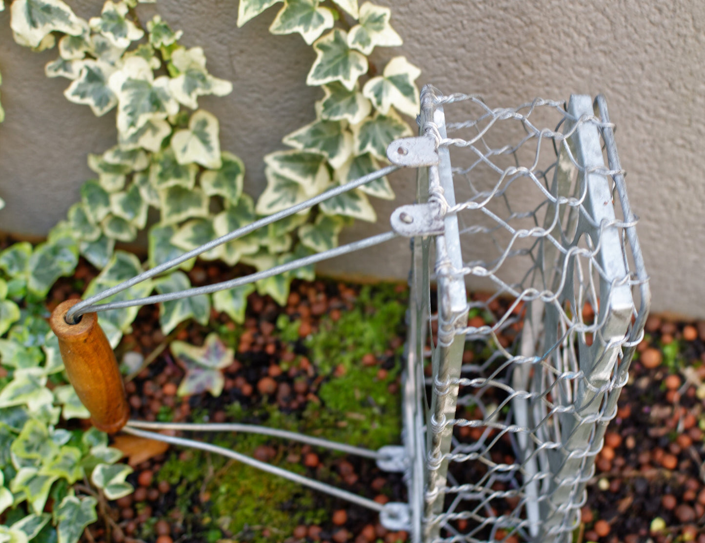 French Galvanized Metal Zinc Bottle Carrier Caddy 10 Small Beer Bottle Holder