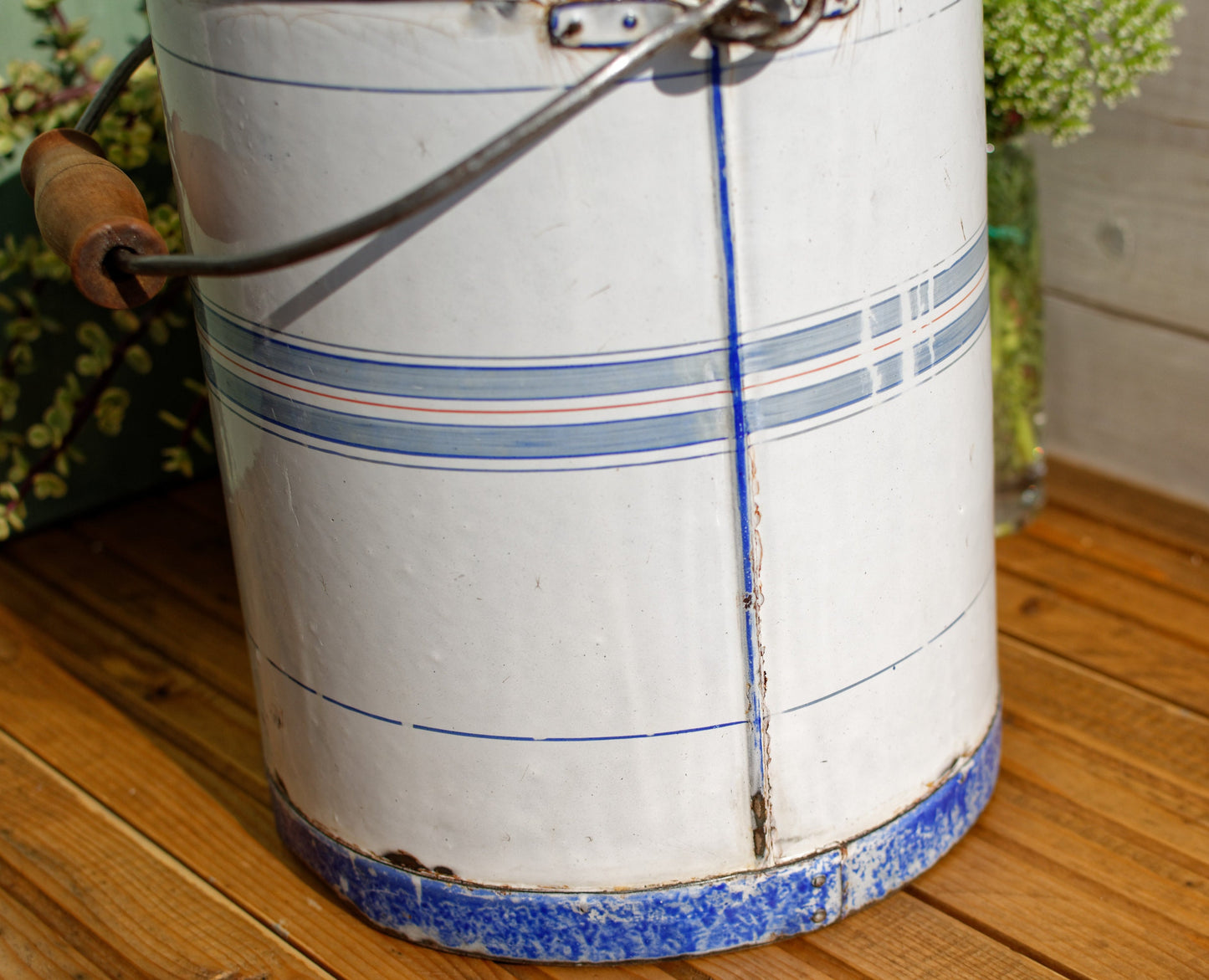 French Enamel Chambre Pot Bedroom Bin