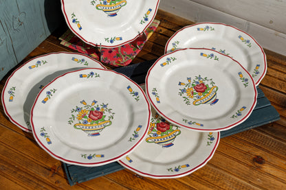 French Hand-Painted Ironstone Dinner Plate GIEN France Luxembourg - Décoré à la main terre de fer