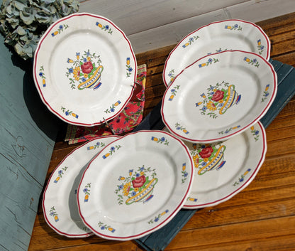 French Hand-Painted Ironstone Dinner Plate GIEN France Luxembourg - Décoré à la main terre de fer