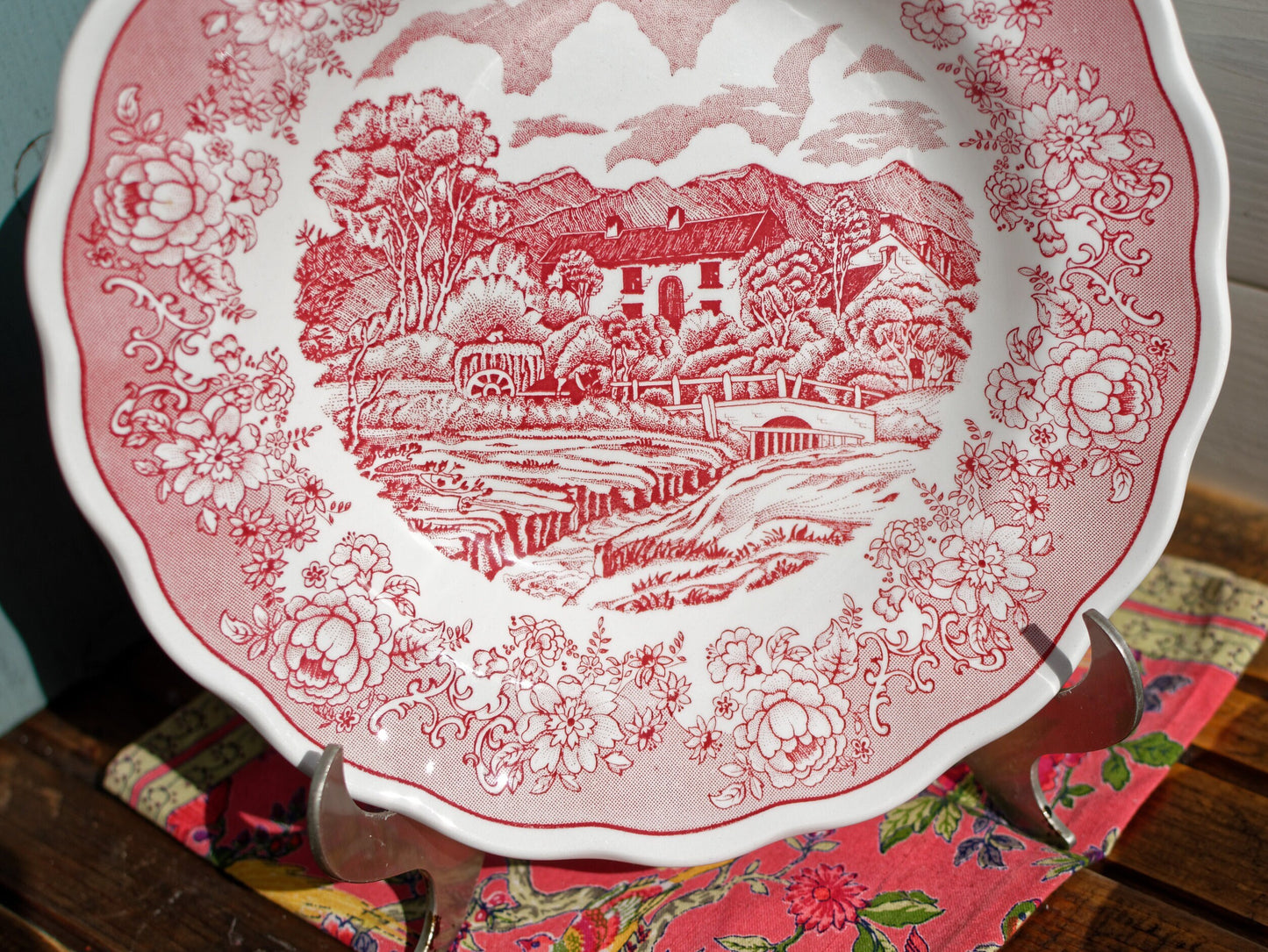 Italian Ironstone Red Transferware Soup Plate N. FONTEBASSO 1760 N.F. Terraglia Forte English Landscape Fabrique en Italie 