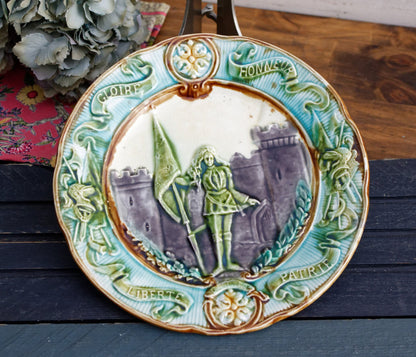 French Collectible BARBOTINE MAJOLICA Wall Plate Joan of Arc Jeanne D'Arc Faïence D’ONAING