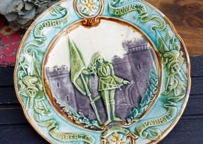 French Collectible BARBOTINE MAJOLICA Wall Plate Joan of Arc Jeanne D'Arc Faïence D’ONAING