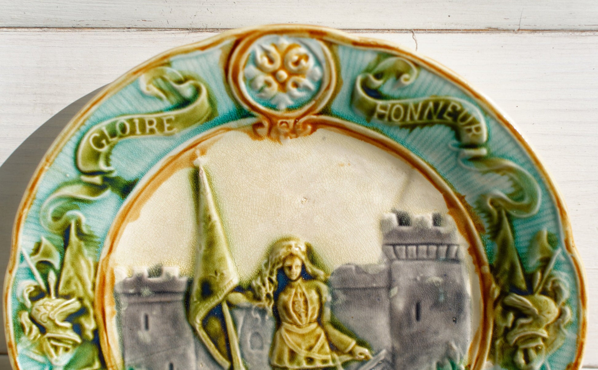 French Collectible BARBOTINE MAJOLICA Wall Plate Joan of Arc Jeanne D'Arc Faïence D’ONAING