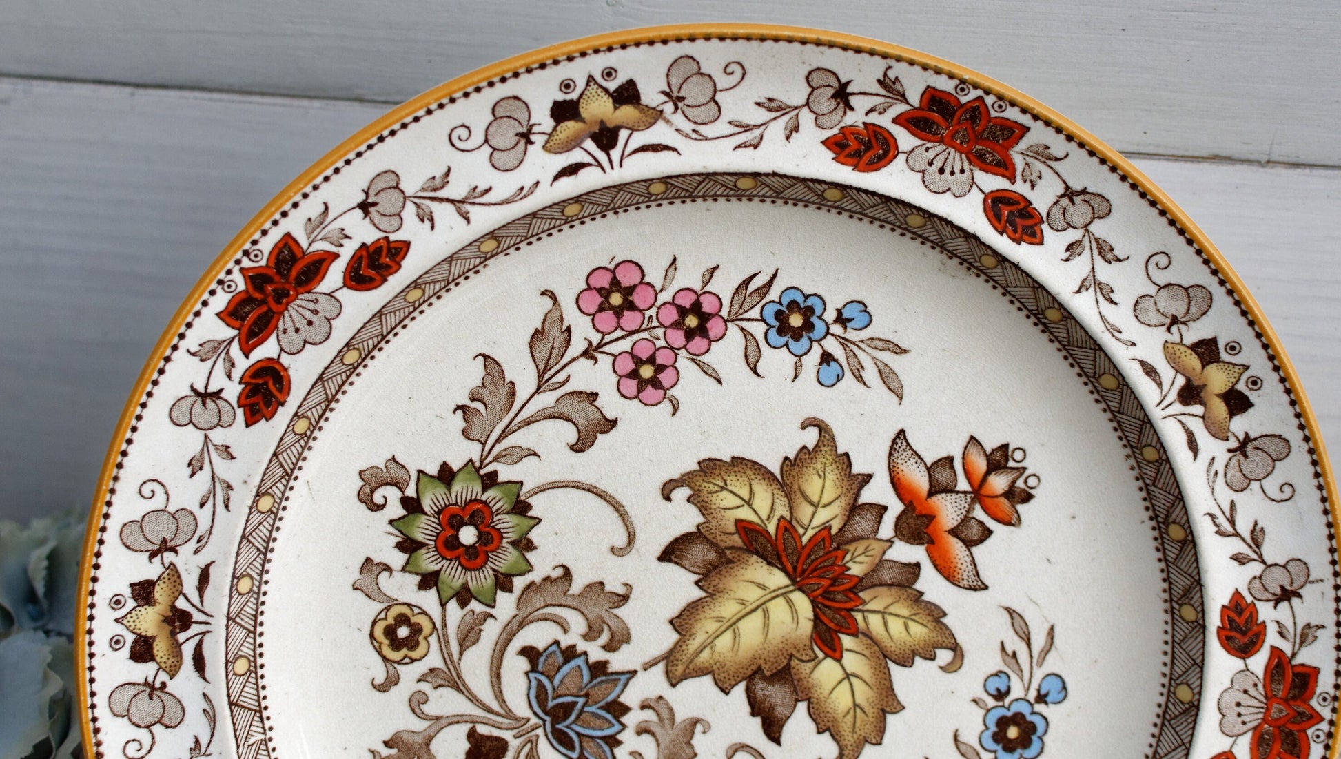 1860s Collectible Fine English Ironstone Decorative Plate MANDARIN Wedgwood England