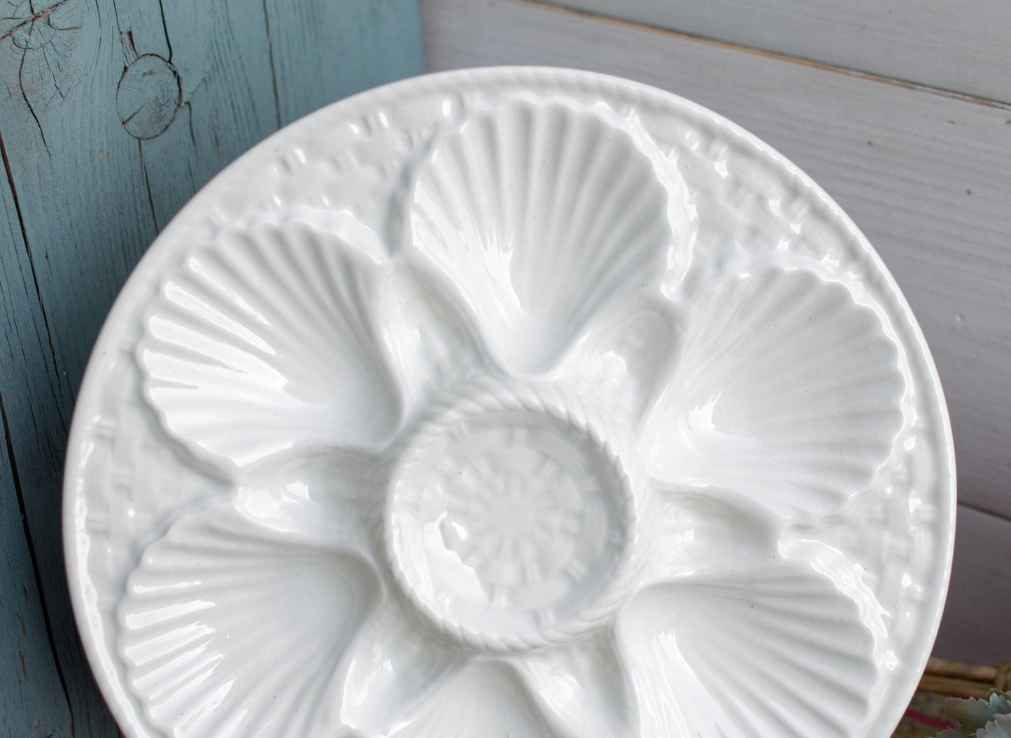 French Ironstone Barbotine Majolica Style Oyster Shellfish Plate/Platter Basket Weave White Huître