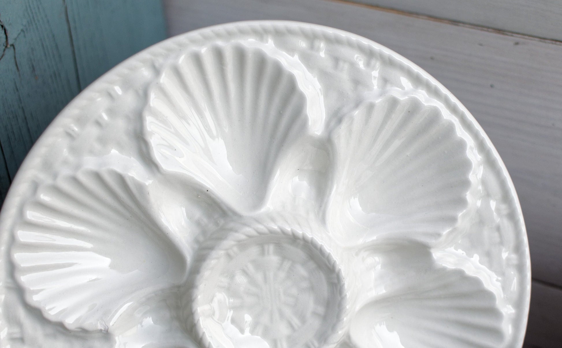 French Ironstone Barbotine Majolica Style Oyster Shellfish Plate/Platter Basket Weave White Huître