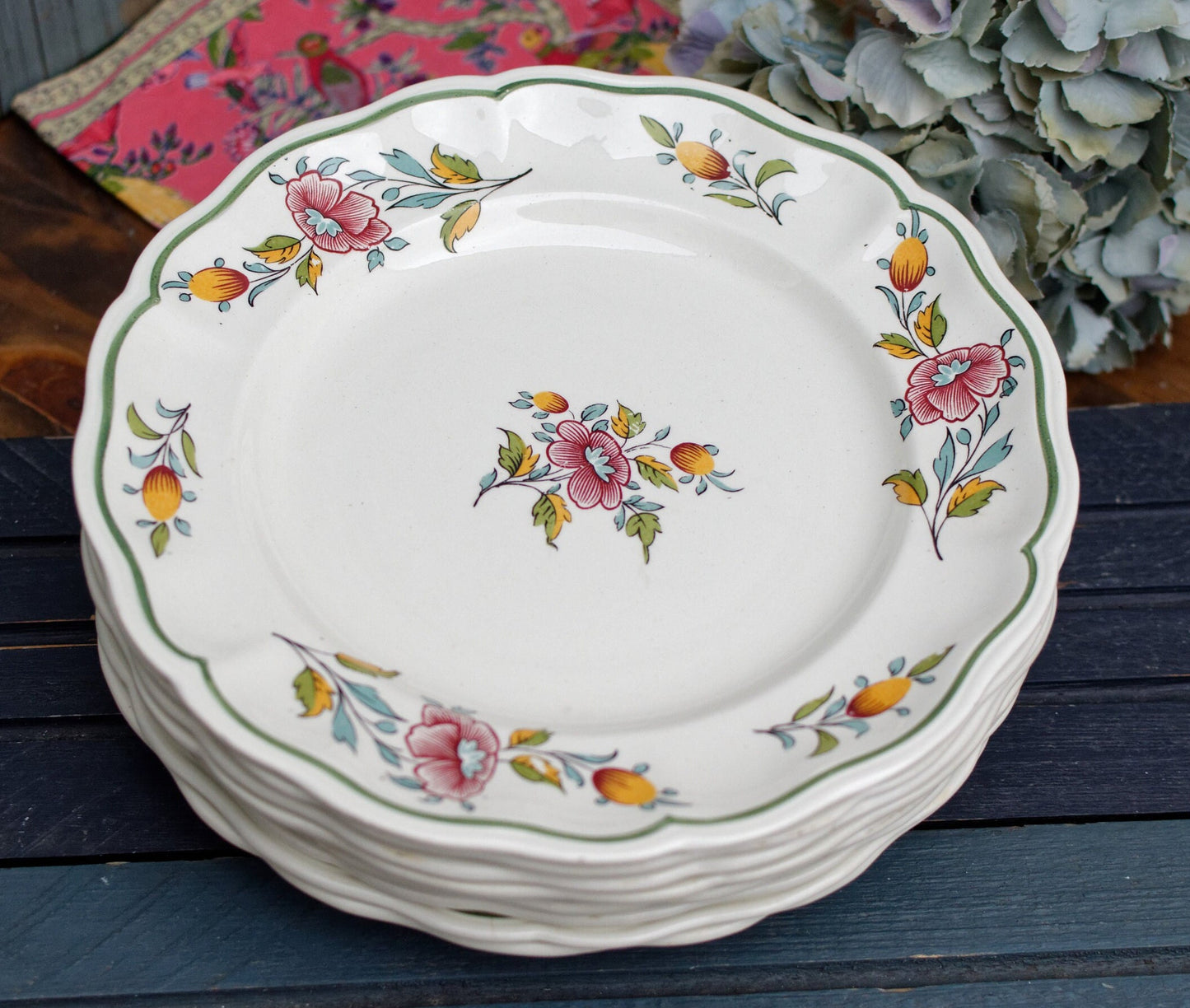 French Ironstone Floral Hand-Painted Dinner Plate K&G (Keller et Guérin) Lunéville France Terre de Fer