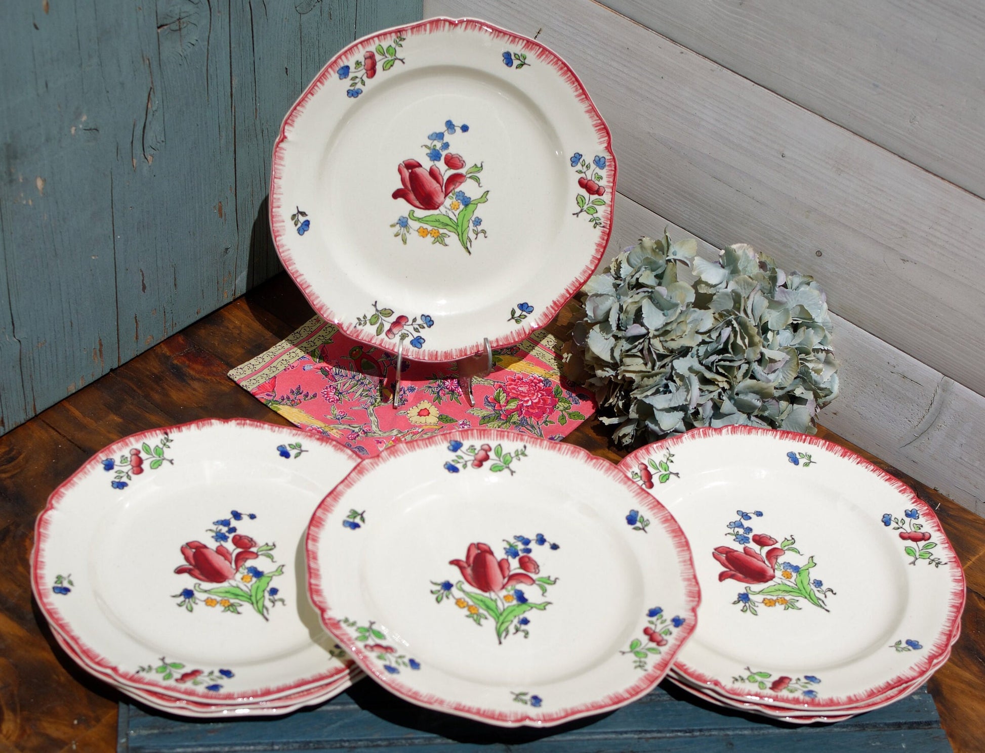 French Ironstone Hand-Painted Dinner Plate GIEN France Lorraine decor a la main red roses pattern Terre de Fer