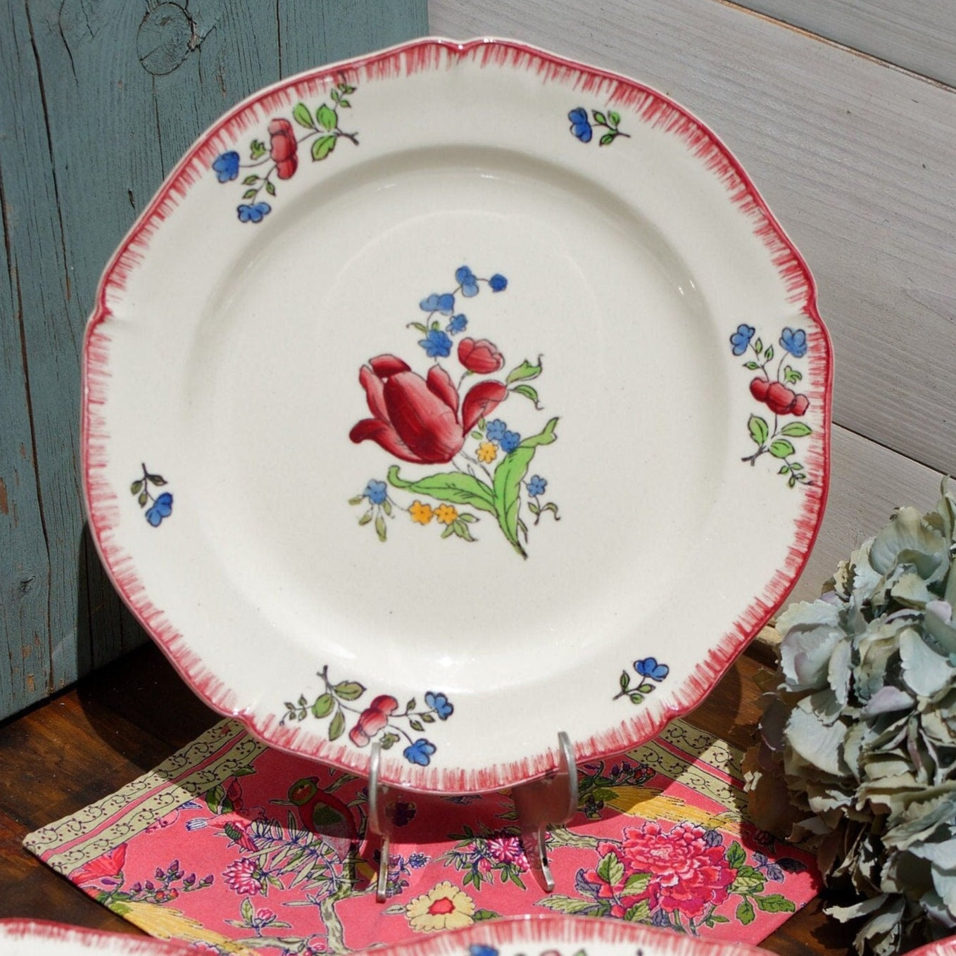 French Ironstone Hand-Painted Dinner Plate GIEN France Lorraine decor a la main red roses pattern Terre de Fer