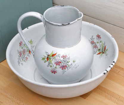 French Enamelware Bathroom Set 354a - Marque Deposee - B.Freres Floral broc et cuvette